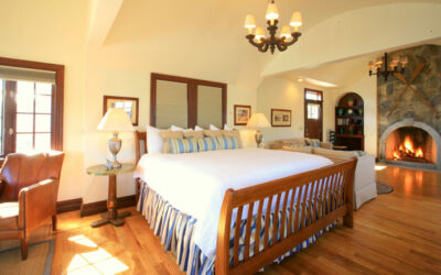 wbi_friendship_cottage_doanes_fireplace_576-11