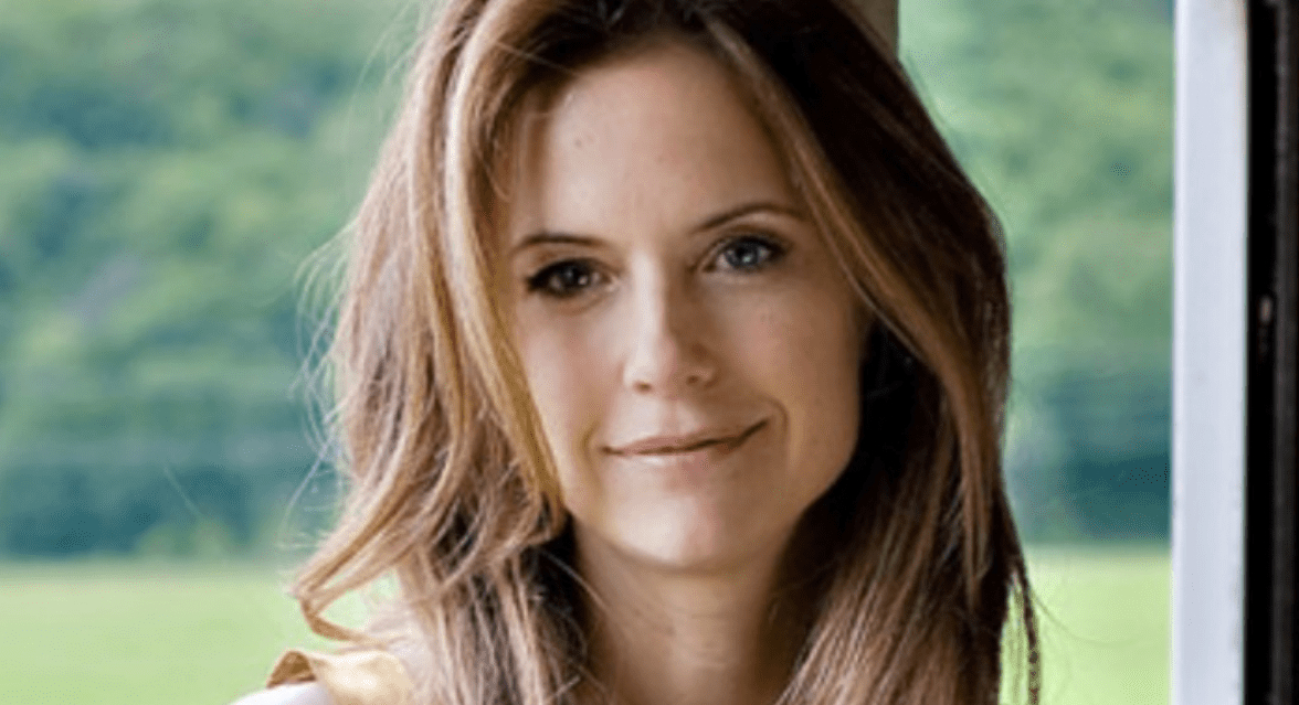 Kelly Preston